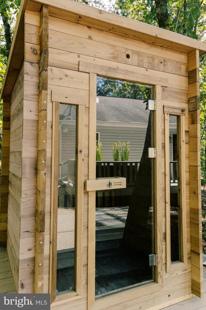 268 DOGWOOD DR, MOUNT JACKSON, Virginia 22842, 3 Bedrooms Bedrooms, ,2 BathroomsBathrooms,Residential,For sale,268 DOGWOOD DR,VASH2012488 MLS # VASH2012488