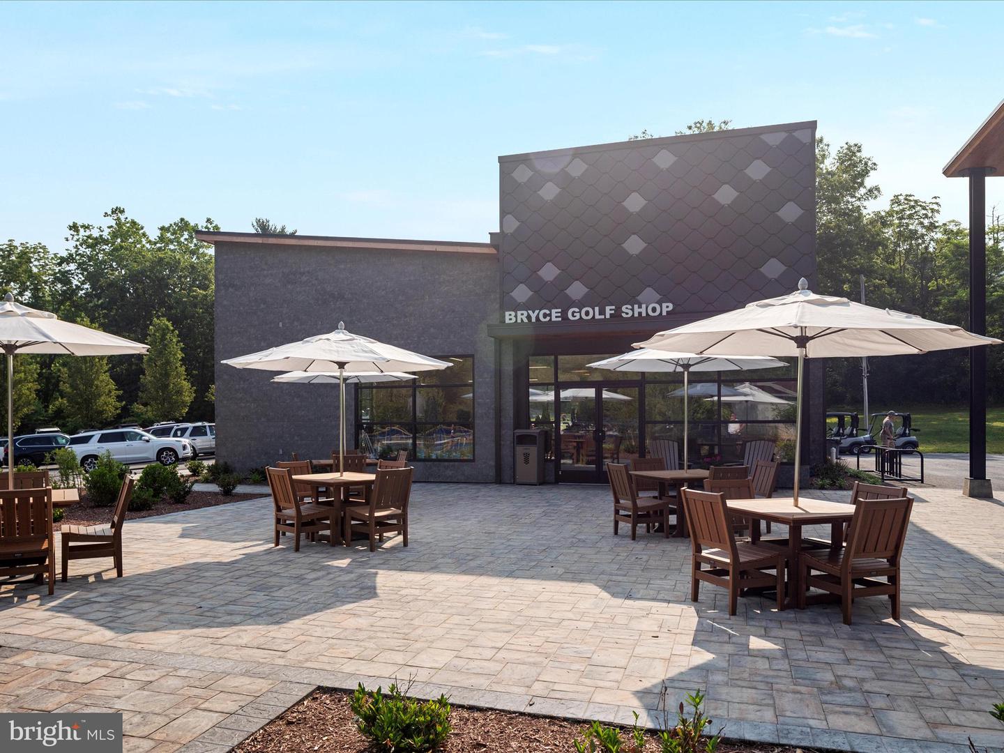 268 DOGWOOD DR, MOUNT JACKSON, Virginia 22842, 3 Bedrooms Bedrooms, ,2 BathroomsBathrooms,Residential,For sale,268 DOGWOOD DR,VASH2012488 MLS # VASH2012488