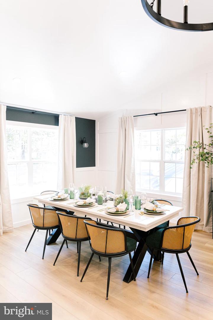 268 DOGWOOD DR, MOUNT JACKSON, Virginia 22842, 3 Bedrooms Bedrooms, ,2 BathroomsBathrooms,Residential,For sale,268 DOGWOOD DR,VASH2012488 MLS # VASH2012488