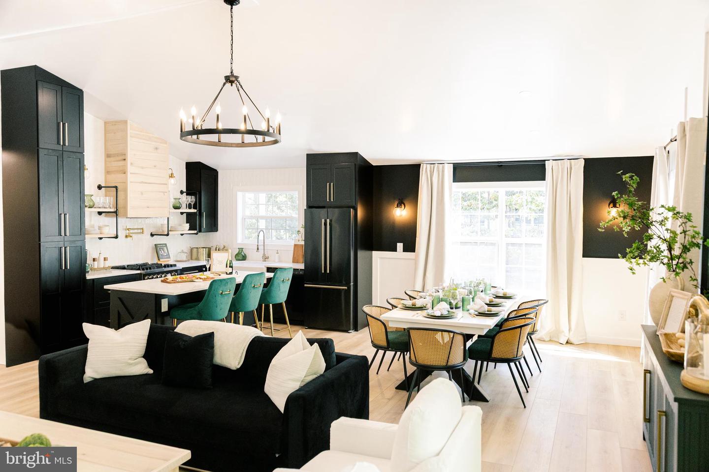 268 DOGWOOD DR, MOUNT JACKSON, Virginia 22842, 3 Bedrooms Bedrooms, ,2 BathroomsBathrooms,Residential,For sale,268 DOGWOOD DR,VASH2012488 MLS # VASH2012488