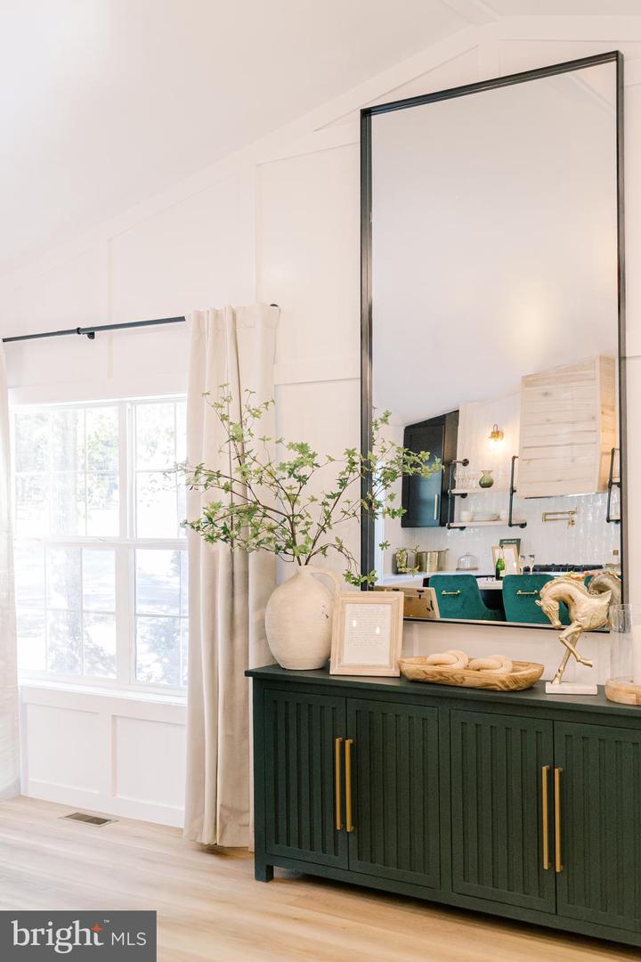 268 DOGWOOD DR, MOUNT JACKSON, Virginia 22842, 3 Bedrooms Bedrooms, ,2 BathroomsBathrooms,Residential,For sale,268 DOGWOOD DR,VASH2012488 MLS # VASH2012488