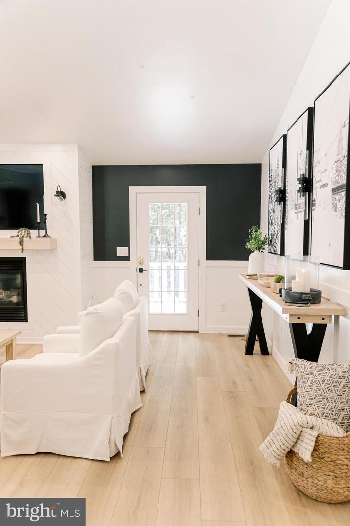 268 DOGWOOD DR, MOUNT JACKSON, Virginia 22842, 3 Bedrooms Bedrooms, ,2 BathroomsBathrooms,Residential,For sale,268 DOGWOOD DR,VASH2012488 MLS # VASH2012488