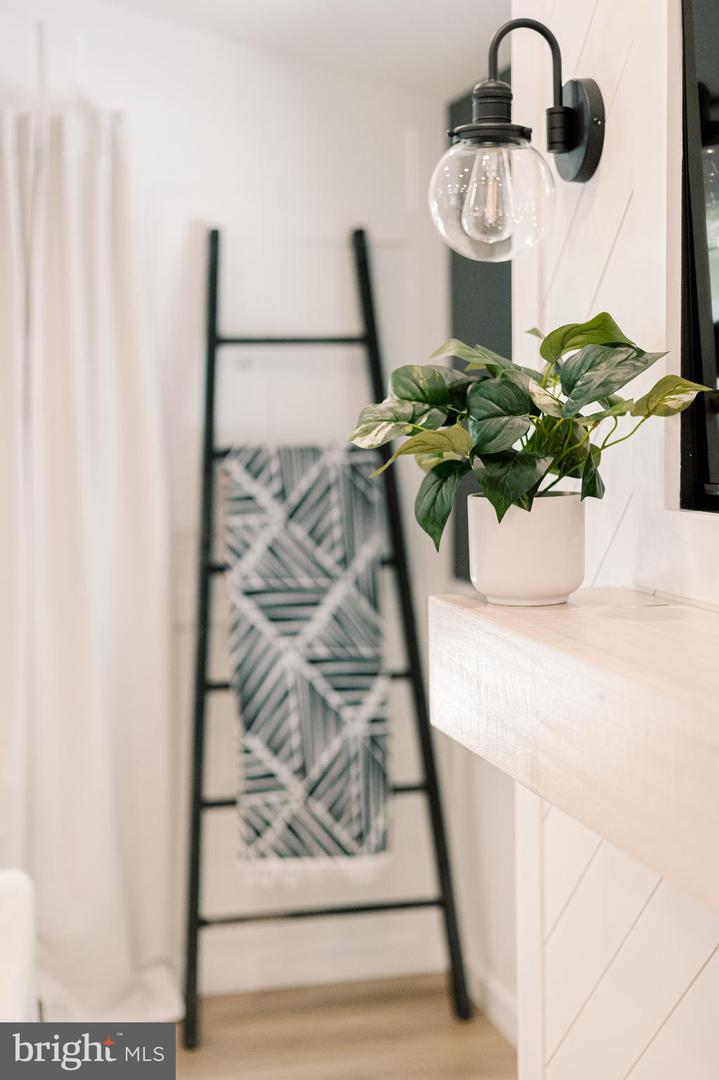 268 DOGWOOD DR, MOUNT JACKSON, Virginia 22842, 3 Bedrooms Bedrooms, ,2 BathroomsBathrooms,Residential,For sale,268 DOGWOOD DR,VASH2012488 MLS # VASH2012488