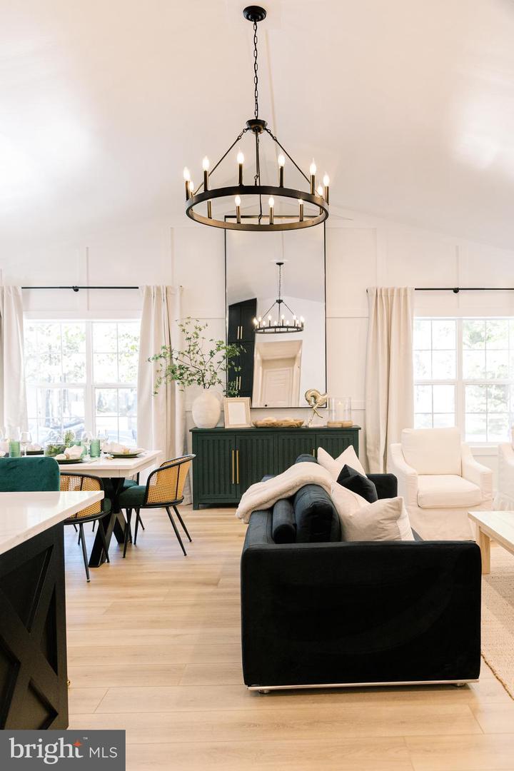 268 DOGWOOD DR, MOUNT JACKSON, Virginia 22842, 3 Bedrooms Bedrooms, ,2 BathroomsBathrooms,Residential,For sale,268 DOGWOOD DR,VASH2012488 MLS # VASH2012488