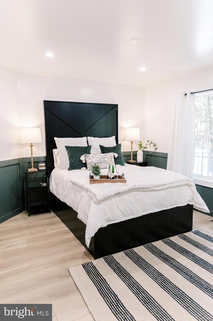 268 DOGWOOD DR, MOUNT JACKSON, Virginia 22842, 3 Bedrooms Bedrooms, ,2 BathroomsBathrooms,Residential,For sale,268 DOGWOOD DR,VASH2012488 MLS # VASH2012488