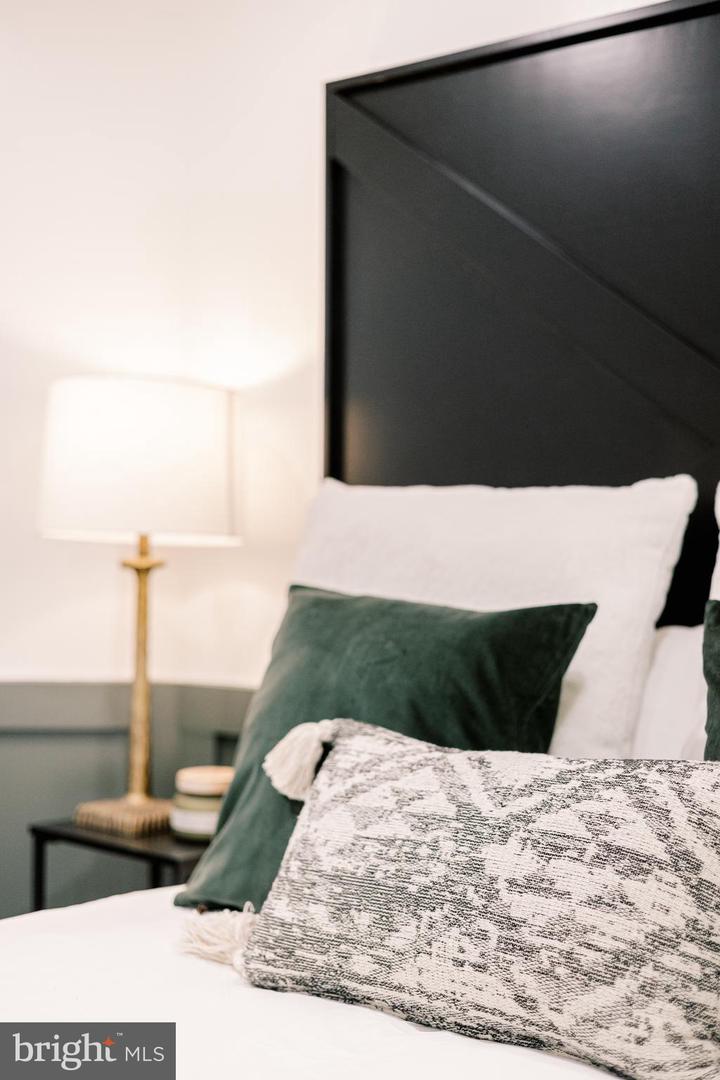 268 DOGWOOD DR, MOUNT JACKSON, Virginia 22842, 3 Bedrooms Bedrooms, ,2 BathroomsBathrooms,Residential,For sale,268 DOGWOOD DR,VASH2012488 MLS # VASH2012488