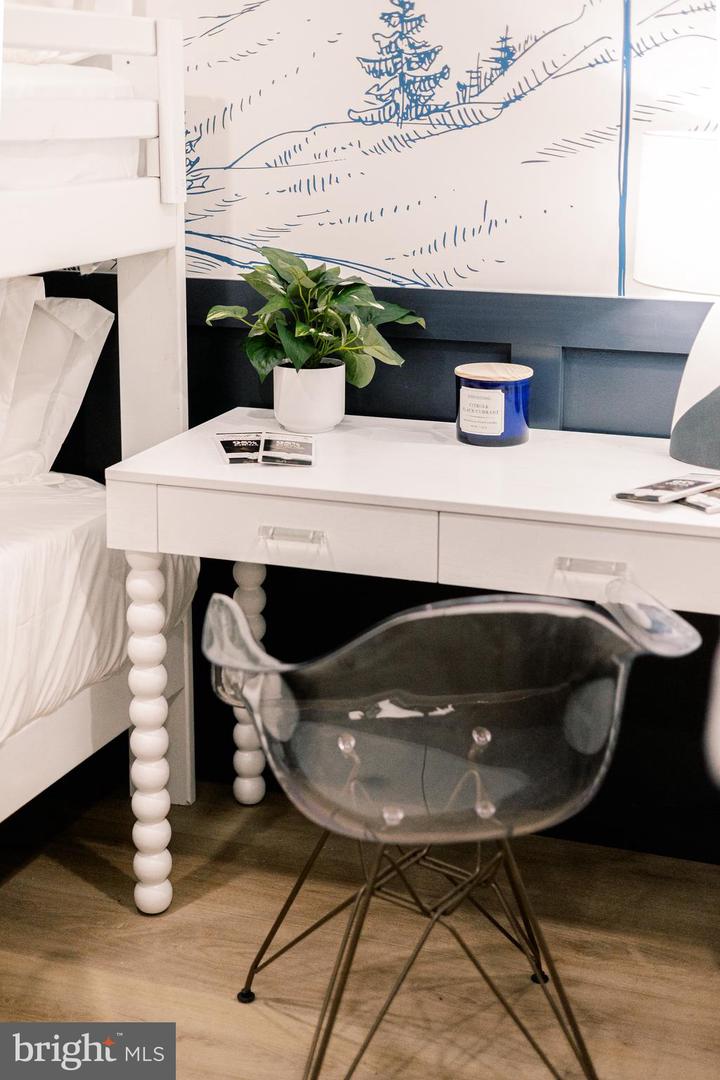 268 DOGWOOD DR, MOUNT JACKSON, Virginia 22842, 3 Bedrooms Bedrooms, ,2 BathroomsBathrooms,Residential,For sale,268 DOGWOOD DR,VASH2012488 MLS # VASH2012488