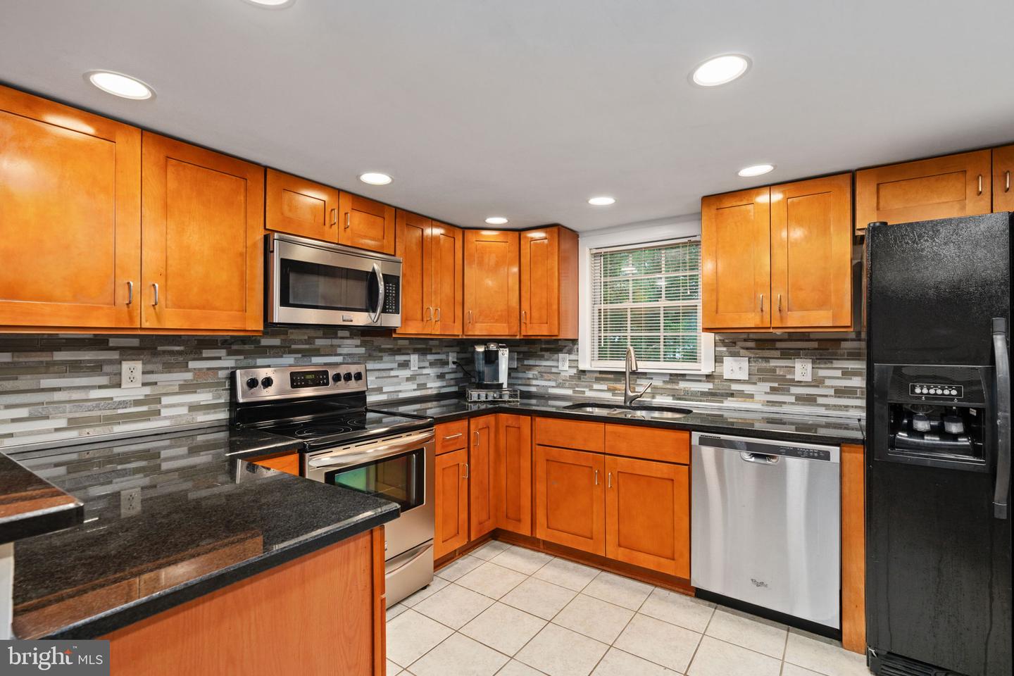 95 HICKORY LN, COLONIAL BEACH, Virginia 22443, 3 Bedrooms Bedrooms, ,2 BathroomsBathrooms,Residential,For sale,95 HICKORY LN,VAWE2009752 MLS # VAWE2009752