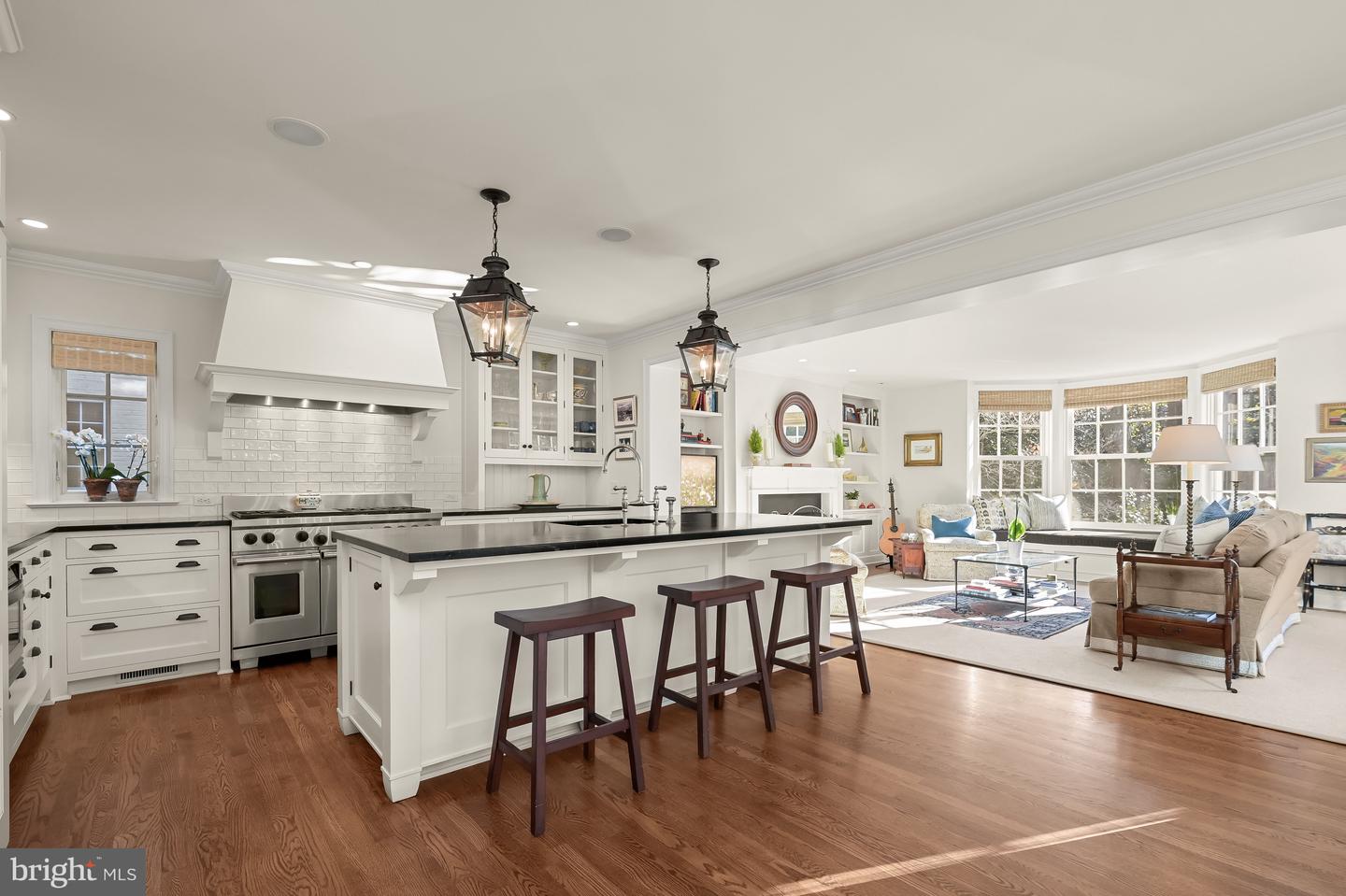 4822 QUEBEC ST NW, WASHINGTON, District Of Columbia 20016, 5 Bedrooms Bedrooms, ,4 BathroomsBathrooms,Residential,For sale,4822 QUEBEC ST NW,DCDC2222766 MLS # DCDC2222766