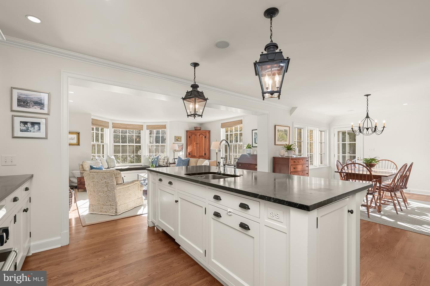 4822 QUEBEC ST NW, WASHINGTON, District Of Columbia 20016, 5 Bedrooms Bedrooms, ,4 BathroomsBathrooms,Residential,For sale,4822 QUEBEC ST NW,DCDC2222766 MLS # DCDC2222766