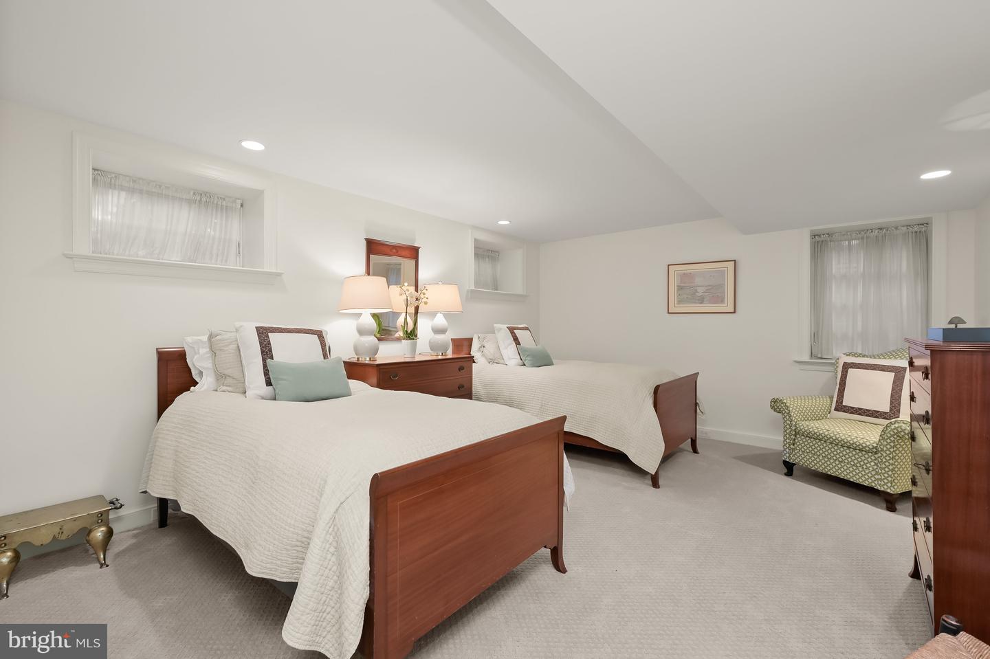4822 QUEBEC ST NW, WASHINGTON, District Of Columbia 20016, 5 Bedrooms Bedrooms, ,4 BathroomsBathrooms,Residential,For sale,4822 QUEBEC ST NW,DCDC2222766 MLS # DCDC2222766