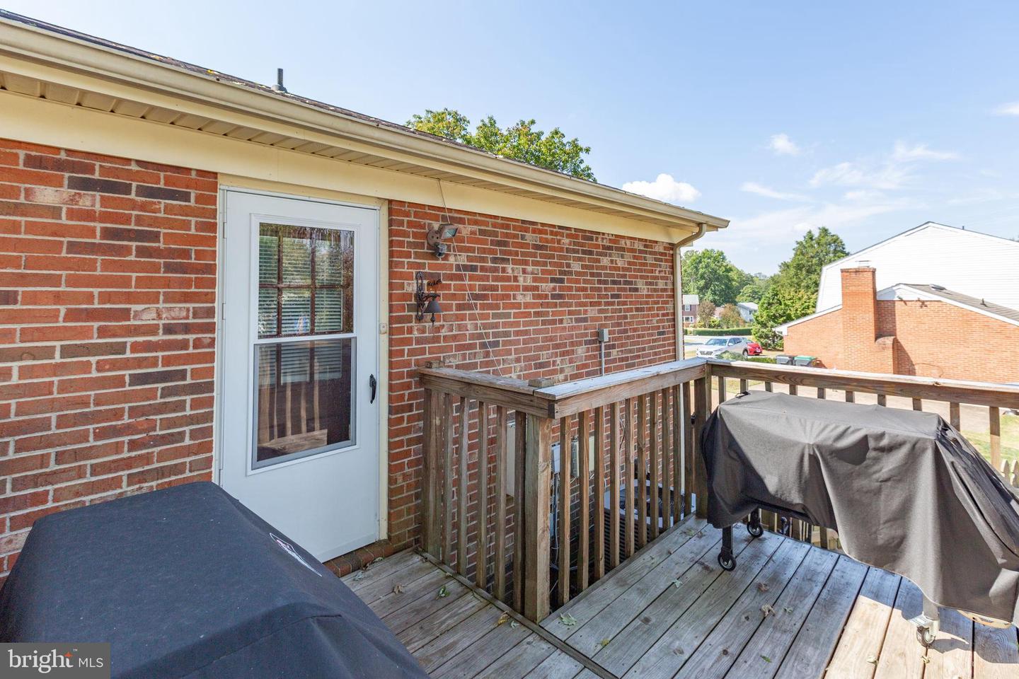 2123 MATTHEW LN, FREDERICKSBURG, Virginia 22405, 5 Bedrooms Bedrooms, ,2 BathroomsBathrooms,Residential,For sale,2123 MATTHEW LN,VAST2042722 MLS # VAST2042722