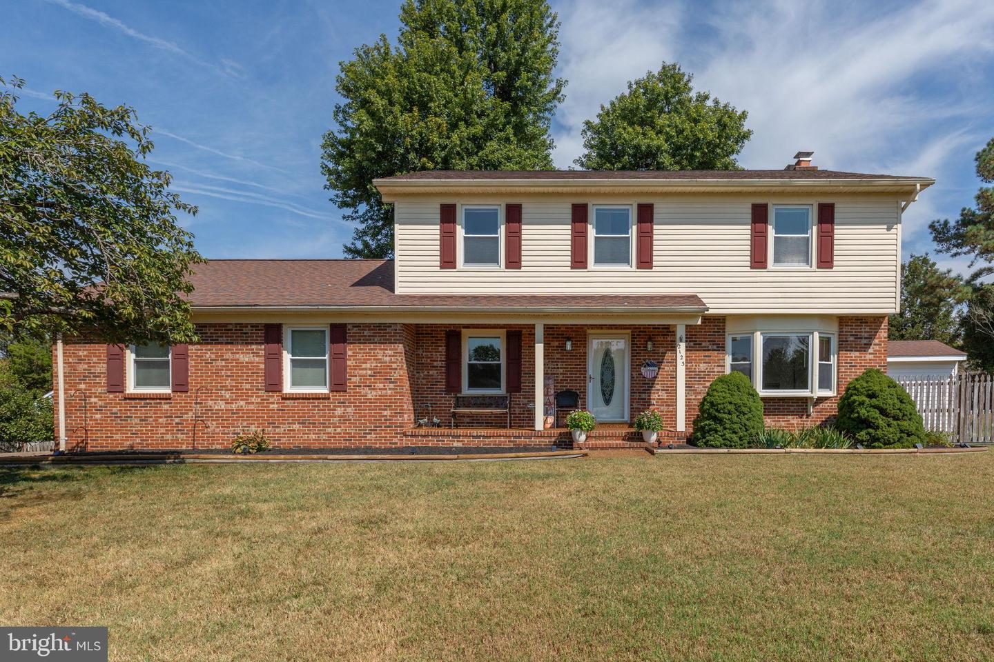 2123 MATTHEW LN, FREDERICKSBURG, Virginia 22405, 5 Bedrooms Bedrooms, ,2 BathroomsBathrooms,Residential,For sale,2123 MATTHEW LN,VAST2042722 MLS # VAST2042722