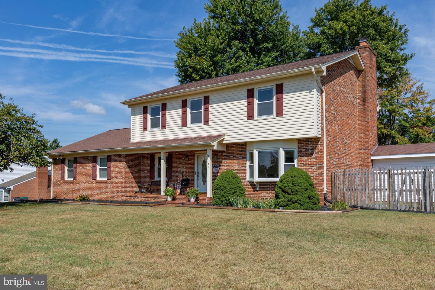 2123 MATTHEW LN, FREDERICKSBURG, Virginia 22405, 5 Bedrooms Bedrooms, ,2 BathroomsBathrooms,Residential,For sale,2123 MATTHEW LN,VAST2042722 MLS # VAST2042722