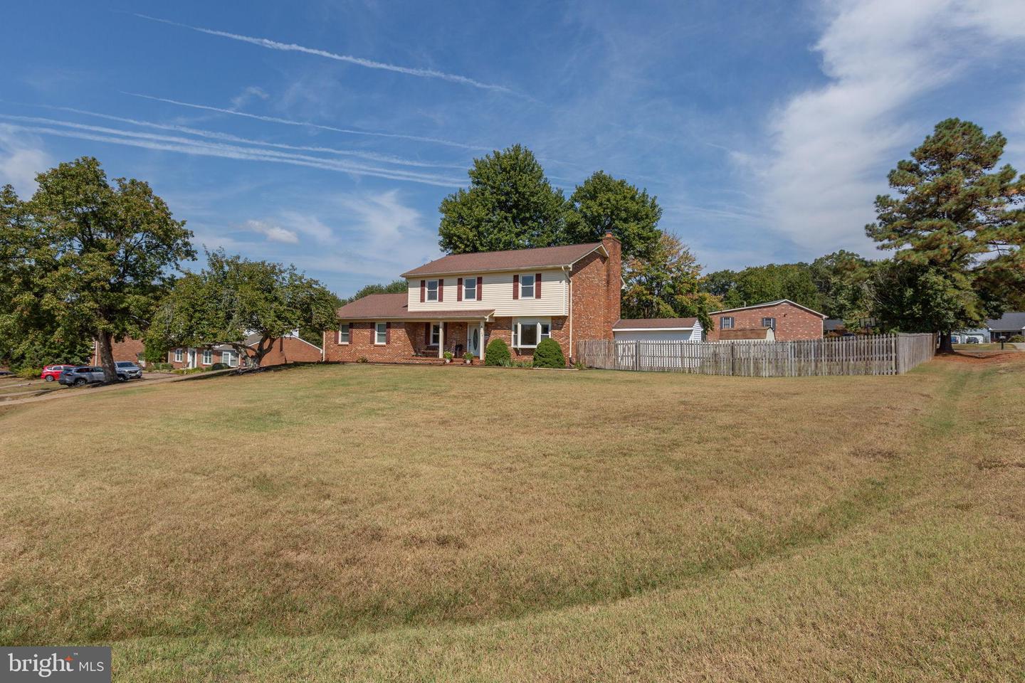 2123 MATTHEW LN, FREDERICKSBURG, Virginia 22405, 5 Bedrooms Bedrooms, ,2 BathroomsBathrooms,Residential,For sale,2123 MATTHEW LN,VAST2042722 MLS # VAST2042722