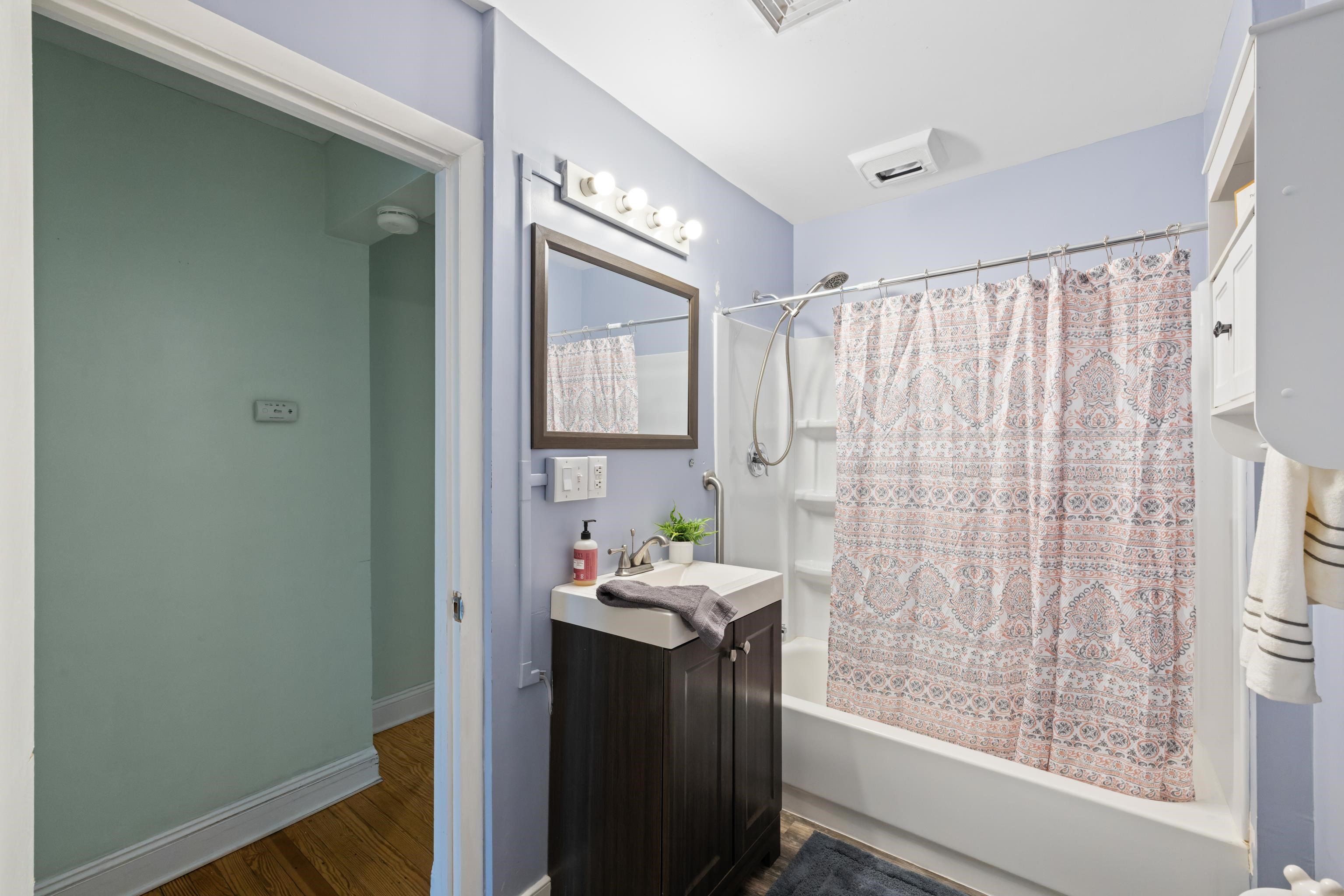 434 PEACH ST, STAUNTON, Virginia 24401, 3 Bedrooms Bedrooms, ,1 BathroomBathrooms,Residential,434 PEACH ST,669189 MLS # 669189