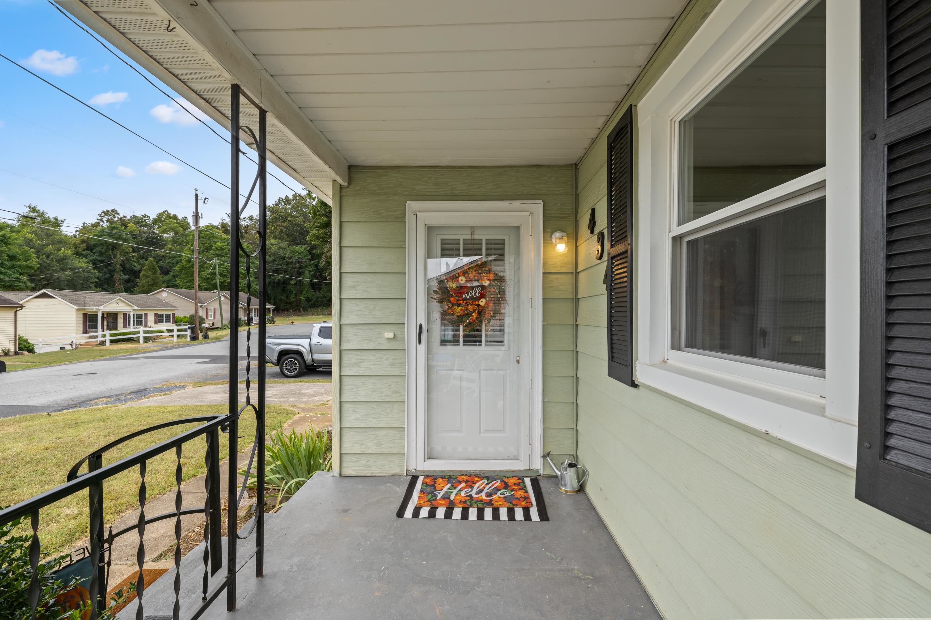 434 PEACH ST, STAUNTON, Virginia 24401, 3 Bedrooms Bedrooms, ,1 BathroomBathrooms,Residential,434 PEACH ST,669189 MLS # 669189