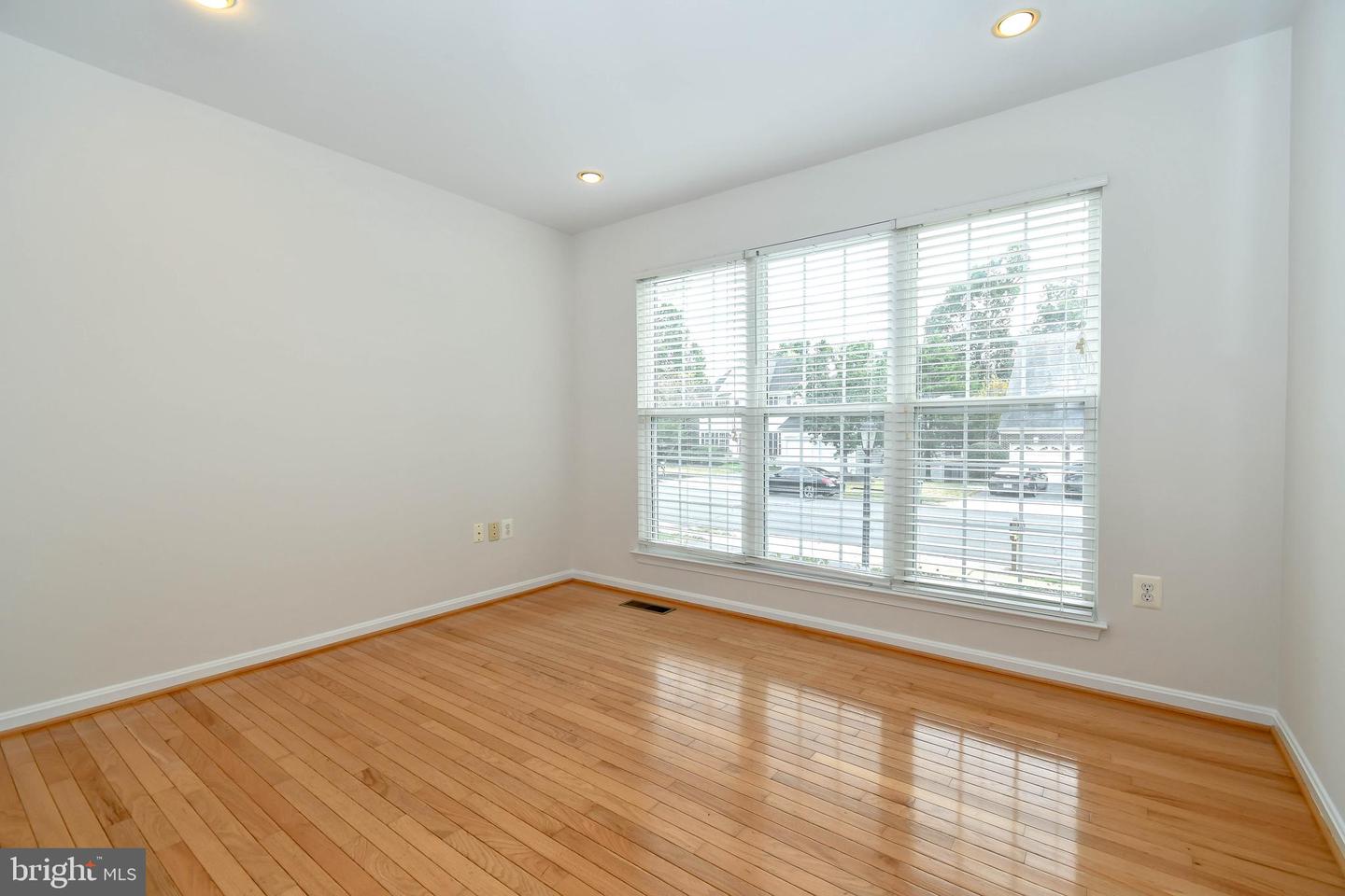9179 WEATHERSFIELD DR, BRISTOW, Virginia 20136, 5 Bedrooms Bedrooms, ,3 BathroomsBathrooms,Residential,For sale,9179 WEATHERSFIELD DR,VAPW2104366 MLS # VAPW2104366