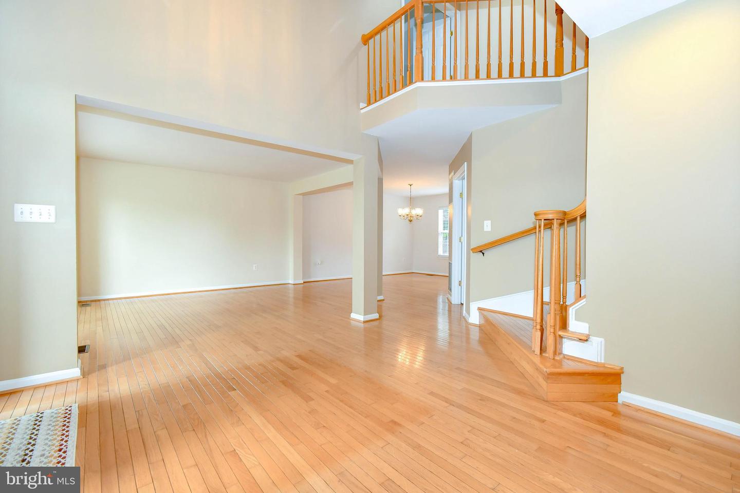 9179 WEATHERSFIELD DR, BRISTOW, Virginia 20136, 5 Bedrooms Bedrooms, ,3 BathroomsBathrooms,Residential,For sale,9179 WEATHERSFIELD DR,VAPW2104366 MLS # VAPW2104366