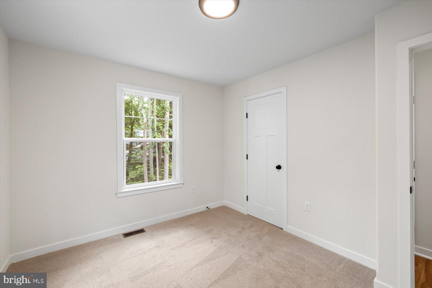 8339 KENNEDY DR, KING GEORGE, Virginia 22485, 3 Bedrooms Bedrooms, 10 Rooms Rooms,2 BathroomsBathrooms,Residential,For sale,8339 KENNEDY DR,VAKG2007036 MLS # VAKG2007036