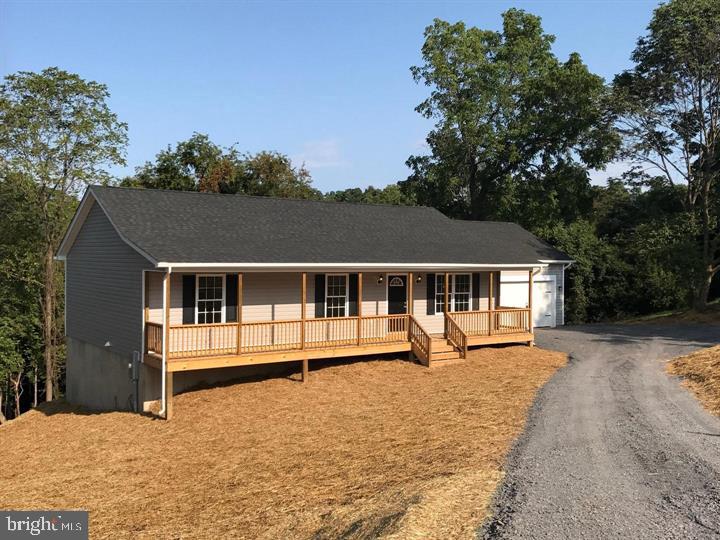 34 TEE CT., LINDEN, Virginia 22642, 3 Bedrooms Bedrooms, ,2 BathroomsBathrooms,Residential,For sale,34 TEE CT.,VAWR2012330 MLS # VAWR2012330
