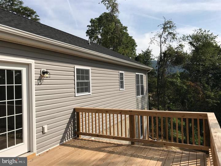 34 TEE CT., LINDEN, Virginia 22642, 3 Bedrooms Bedrooms, ,2 BathroomsBathrooms,Residential,For sale,34 TEE CT.,VAWR2012330 MLS # VAWR2012330