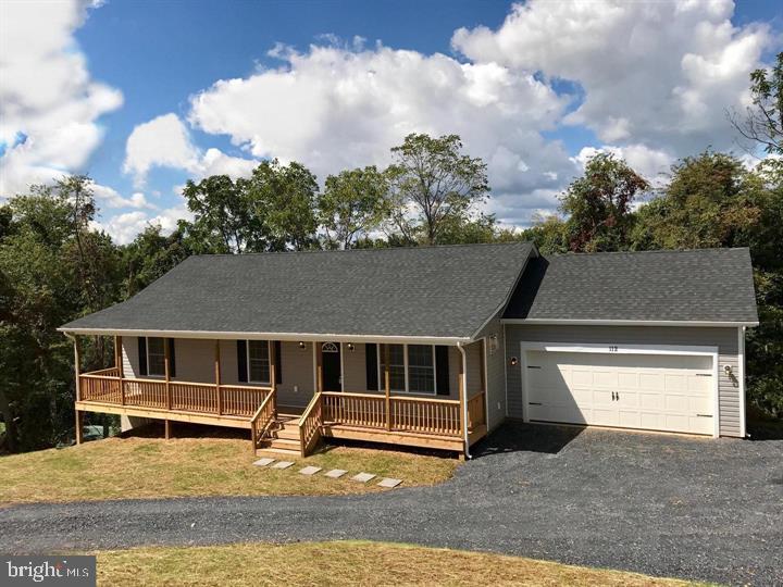 34 TEE CT., LINDEN, Virginia 22642, 3 Bedrooms Bedrooms, ,2 BathroomsBathrooms,Residential,For sale,34 TEE CT.,VAWR2012330 MLS # VAWR2012330