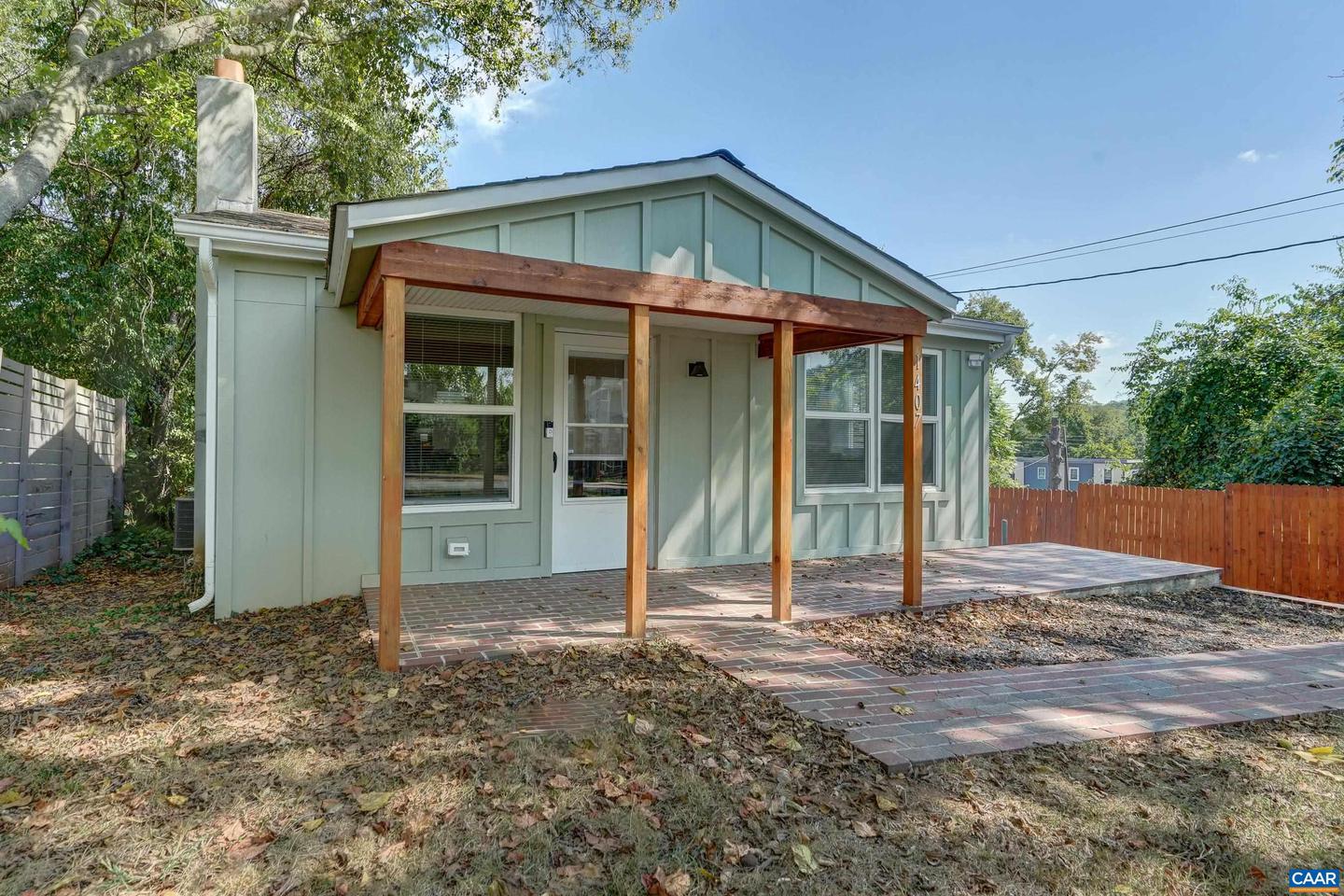 1407 FLORENCE RD, CHARLOTTESVILLE, Virginia 22902, 2 Bedrooms Bedrooms, ,2 BathroomsBathrooms,Residential,For sale,1407 FLORENCE RD,669160 MLS # 669160