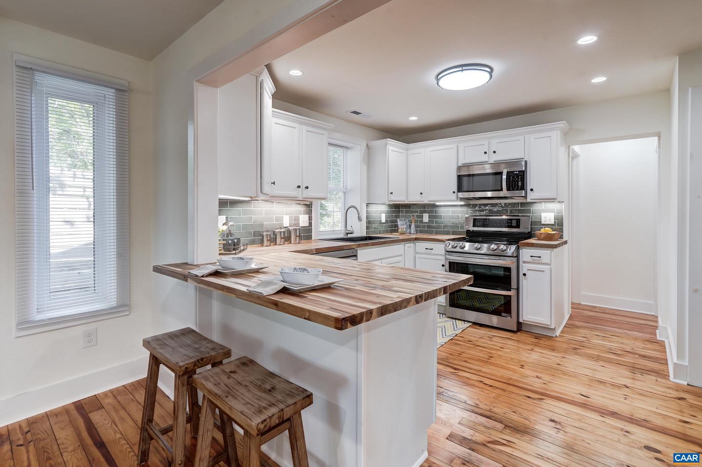 1407 FLORENCE RD, CHARLOTTESVILLE, Virginia 22902, 2 Bedrooms Bedrooms, ,2 BathroomsBathrooms,Residential,For sale,1407 FLORENCE RD,669160 MLS # 669160