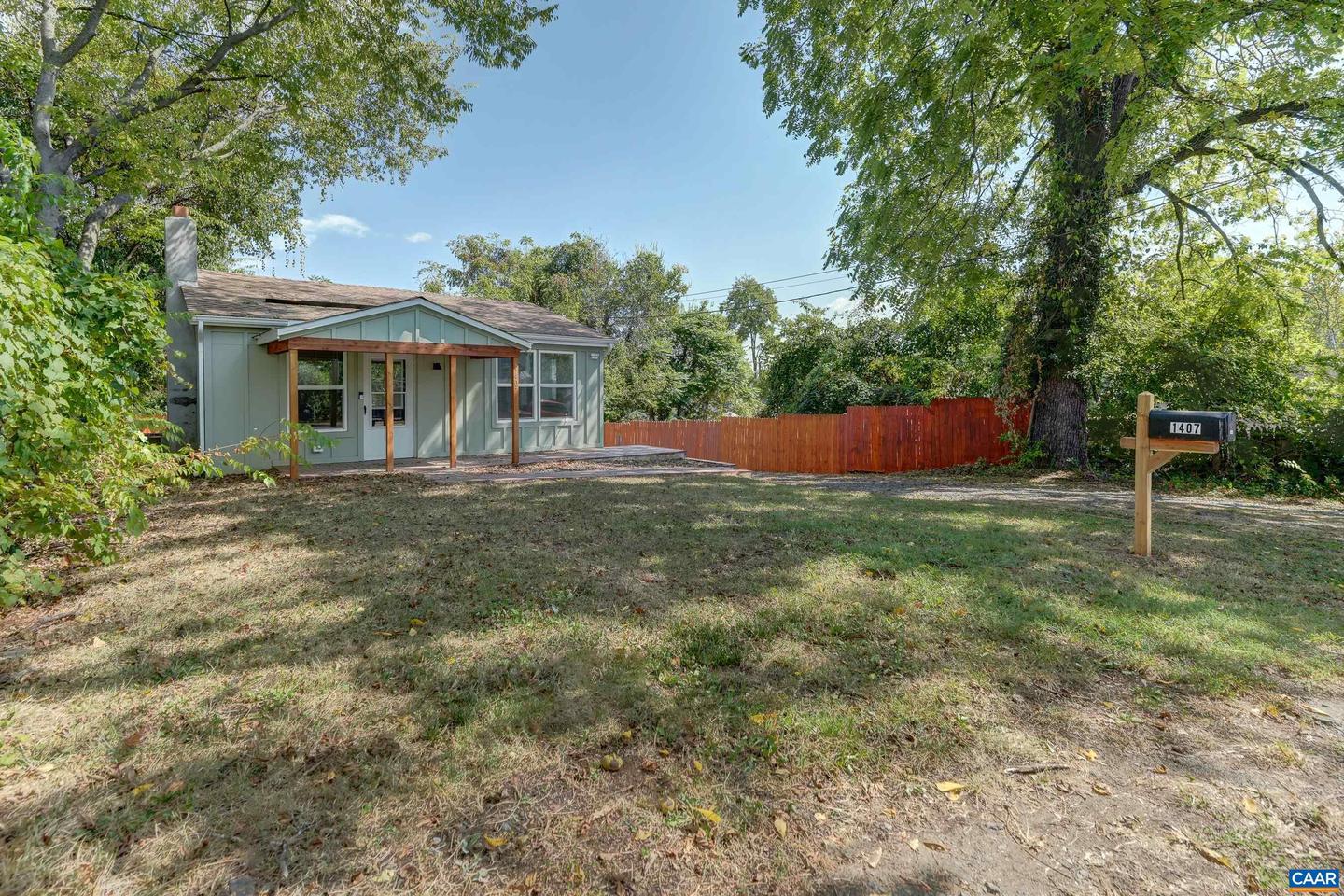 1407 FLORENCE RD, CHARLOTTESVILLE, Virginia 22902, 2 Bedrooms Bedrooms, ,2 BathroomsBathrooms,Residential,For sale,1407 FLORENCE RD,669160 MLS # 669160
