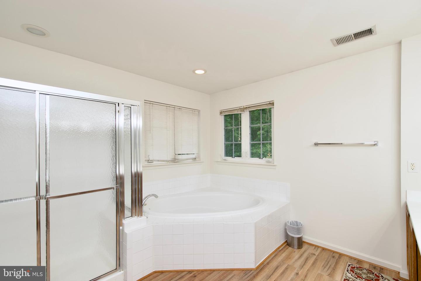 15417 BALD EAGLE LN, WOODBRIDGE, Virginia 22191, 5 Bedrooms Bedrooms, ,3 BathroomsBathrooms,Residential,For sale,15417 BALD EAGLE LN,VAPW2104392 MLS # VAPW2104392