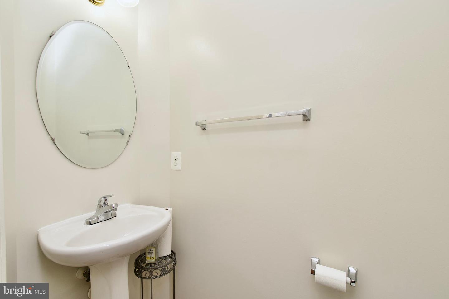 15417 BALD EAGLE LN, WOODBRIDGE, Virginia 22191, 5 Bedrooms Bedrooms, ,3 BathroomsBathrooms,Residential,For sale,15417 BALD EAGLE LN,VAPW2104392 MLS # VAPW2104392