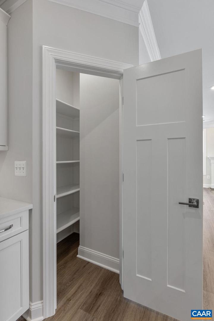 208 SUNBIRD LN, WAYNESBORO, Virginia 22980, 3 Bedrooms Bedrooms, ,2 BathroomsBathrooms,Residential,For sale,208 SUNBIRD LN,669164 MLS # 669164 208 SUNBIRD LN, WAYNESBORO, Virginia 22980, 3 Bedrooms Bedrooms, ,2 BathroomsBathrooms,Residential,For sale,208 SUNBIRD LN,669164 MLS # 669164