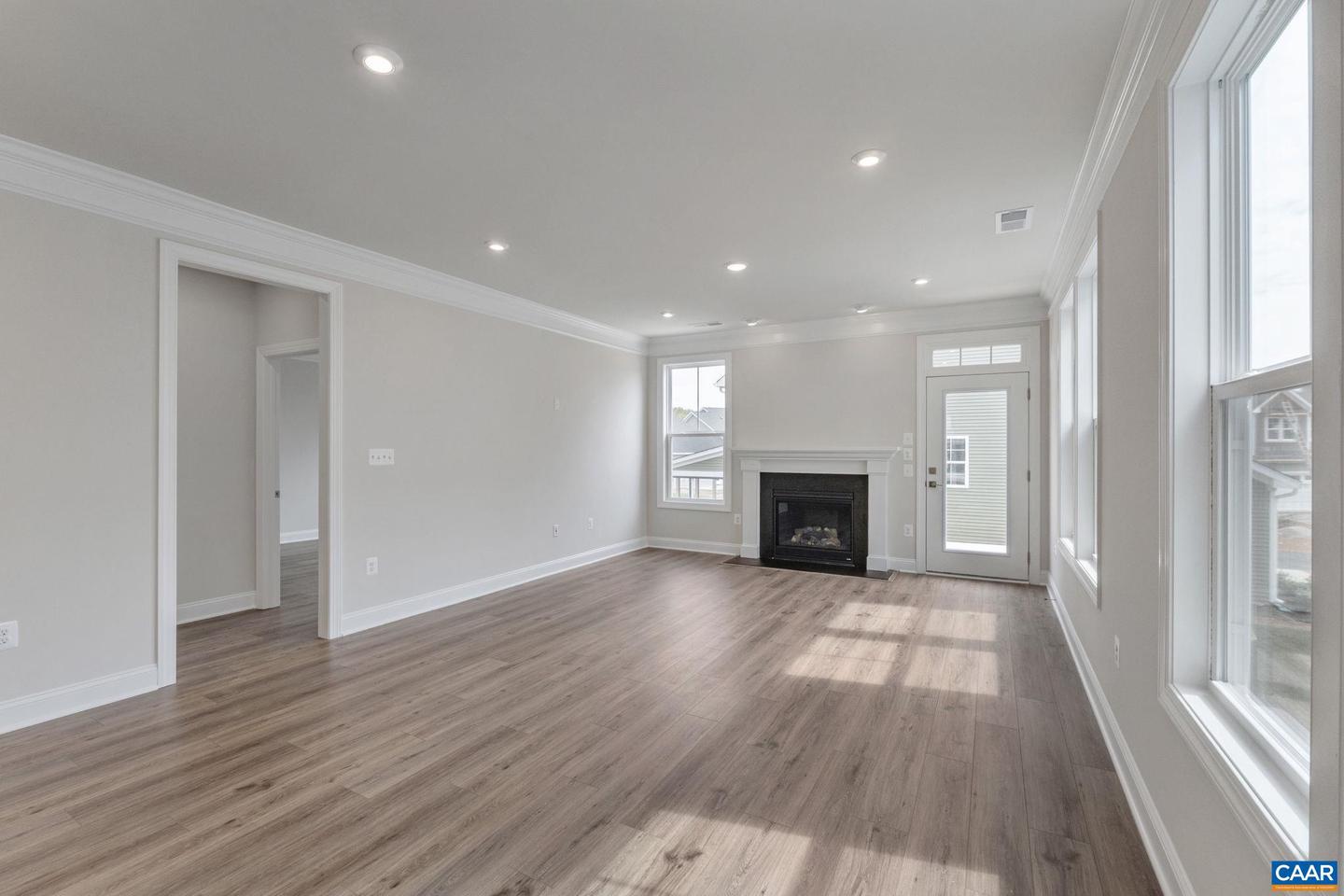 208 SUNBIRD LN, WAYNESBORO, Virginia 22980, 3 Bedrooms Bedrooms, ,2 BathroomsBathrooms,Residential,For sale,208 SUNBIRD LN,669164 MLS # 669164 208 SUNBIRD LN, WAYNESBORO, Virginia 22980, 3 Bedrooms Bedrooms, ,2 BathroomsBathrooms,Residential,For sale,208 SUNBIRD LN,669164 MLS # 669164