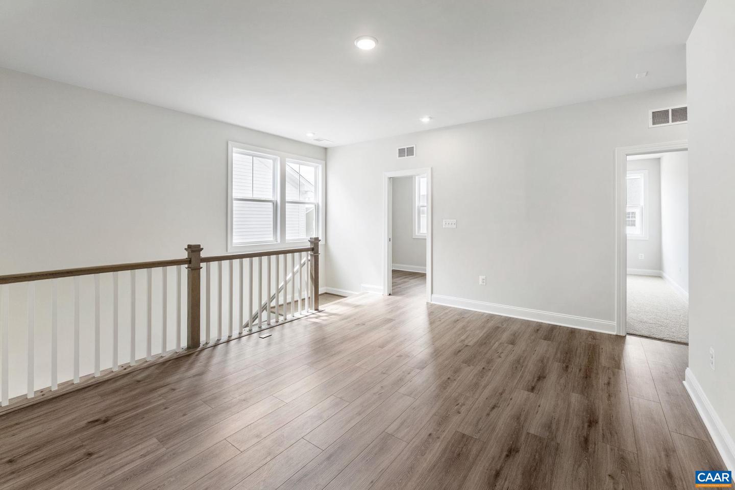 208 SUNBIRD LN, WAYNESBORO, Virginia 22980, 3 Bedrooms Bedrooms, ,2 BathroomsBathrooms,Residential,For sale,208 SUNBIRD LN,669164 MLS # 669164 208 SUNBIRD LN, WAYNESBORO, Virginia 22980, 3 Bedrooms Bedrooms, ,2 BathroomsBathrooms,Residential,For sale,208 SUNBIRD LN,669164 MLS # 669164