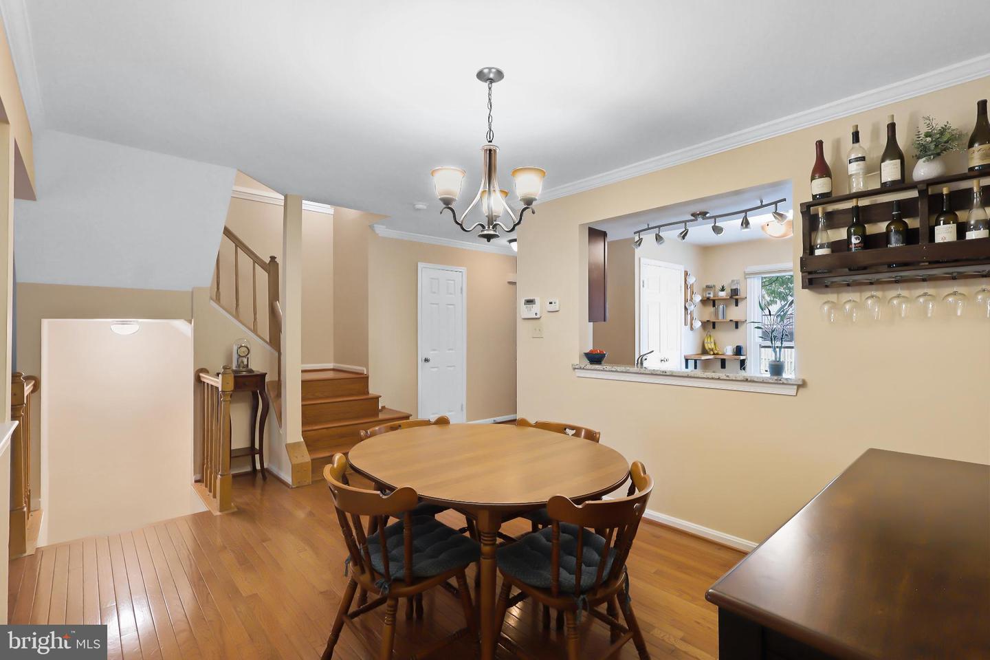 6036 ROCKTON CT, CENTREVILLE, Virginia 20121, 3 Bedrooms Bedrooms, 12 Rooms Rooms,2 BathroomsBathrooms,Residential,For sale,6036 ROCKTON CT,VAFX2268270 MLS # VAFX2268270