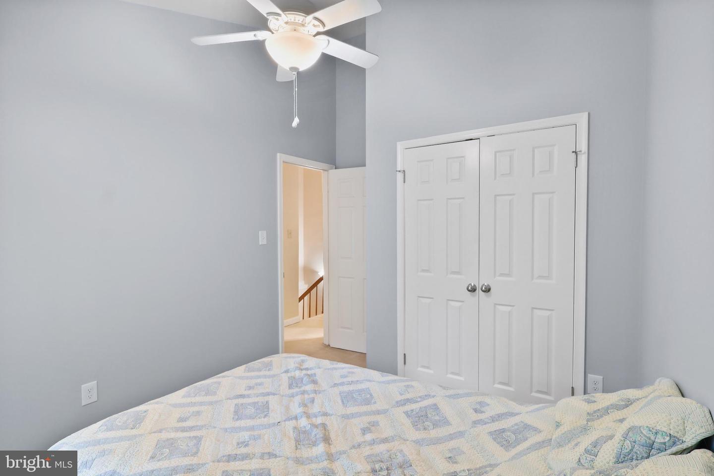 6036 ROCKTON CT, CENTREVILLE, Virginia 20121, 3 Bedrooms Bedrooms, 12 Rooms Rooms,2 BathroomsBathrooms,Residential,For sale,6036 ROCKTON CT,VAFX2268270 MLS # VAFX2268270