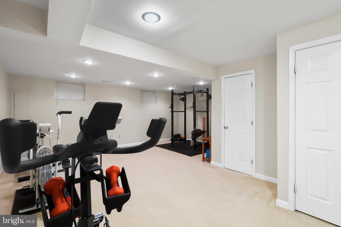 6036 ROCKTON CT, CENTREVILLE, Virginia 20121, 3 Bedrooms Bedrooms, 12 Rooms Rooms,2 BathroomsBathrooms,Residential,For sale,6036 ROCKTON CT,VAFX2268270 MLS # VAFX2268270