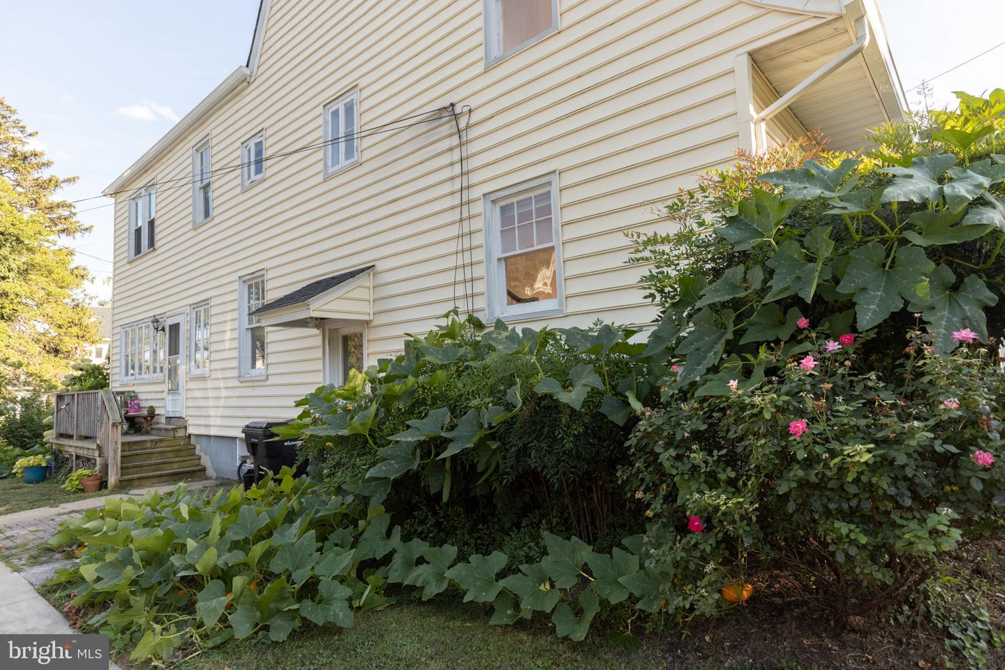 1400 VALLEY AVE, WINCHESTER, Virginia 22601, 6 Bedrooms Bedrooms, ,2 BathroomsBathrooms,Residential,For sale,1400 VALLEY AVE,VAWI2009108 MLS # VAWI2009108 1400 VALLEY AVE, WINCHESTER, Virginia 22601, 6 Bedrooms Bedrooms, ,2 BathroomsBathrooms,Residential,For sale,1400 VALLEY AVE,VAWI2009108 MLS # VAWI2009108