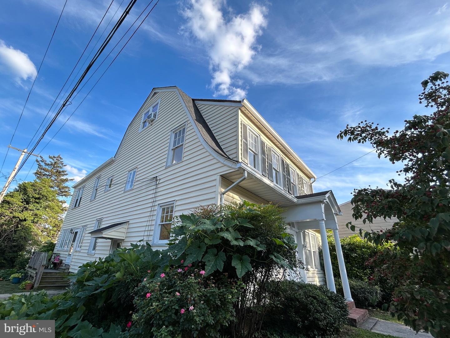 1400 VALLEY AVE, WINCHESTER, Virginia 22601, 6 Bedrooms Bedrooms, ,2 BathroomsBathrooms,Residential,For sale,1400 VALLEY AVE,VAWI2009108 MLS # VAWI2009108 1400 VALLEY AVE, WINCHESTER, Virginia 22601, 6 Bedrooms Bedrooms, ,2 BathroomsBathrooms,Residential,For sale,1400 VALLEY AVE,VAWI2009108 MLS # VAWI2009108