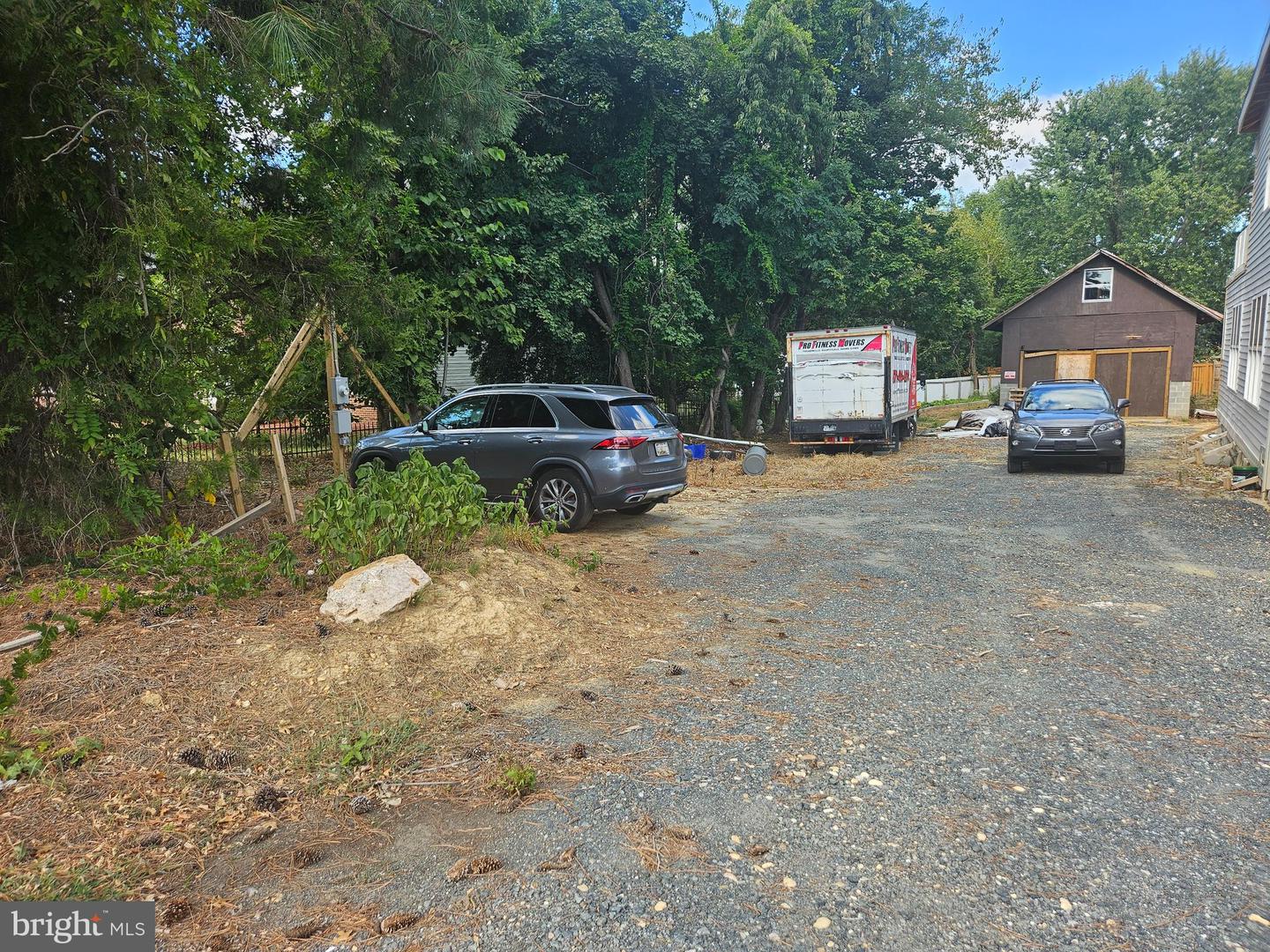 6336 LINCOLNIA RD, ALEXANDRIA, Virginia 22312, 5 Bedrooms Bedrooms, ,3 BathroomsBathrooms,Residential,For sale,6336 LINCOLNIA RD,VAFX2268300 MLS # VAFX2268300