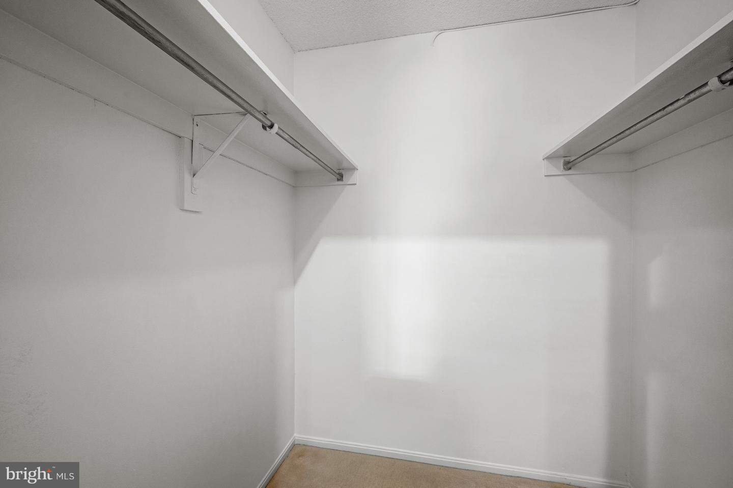 307 YOAKUM PKWY #1808, ALEXANDRIA, Virginia 22304, 2 Bedrooms Bedrooms, 4 Rooms Rooms,2 BathroomsBathrooms,Residential,For sale,307 YOAKUM PKWY #1808,VAAX2049958 MLS # VAAX2049958