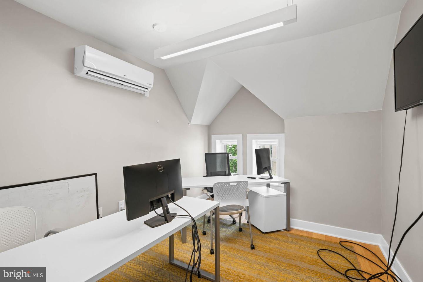 2008 HILLYER PL NW, WASHINGTON, District Of Columbia 20009, 5 Bedrooms Bedrooms, ,1 BathroomBathrooms,Residential,For sale,2008 HILLYER PL NW,DCDC2223350 MLS # DCDC2223350