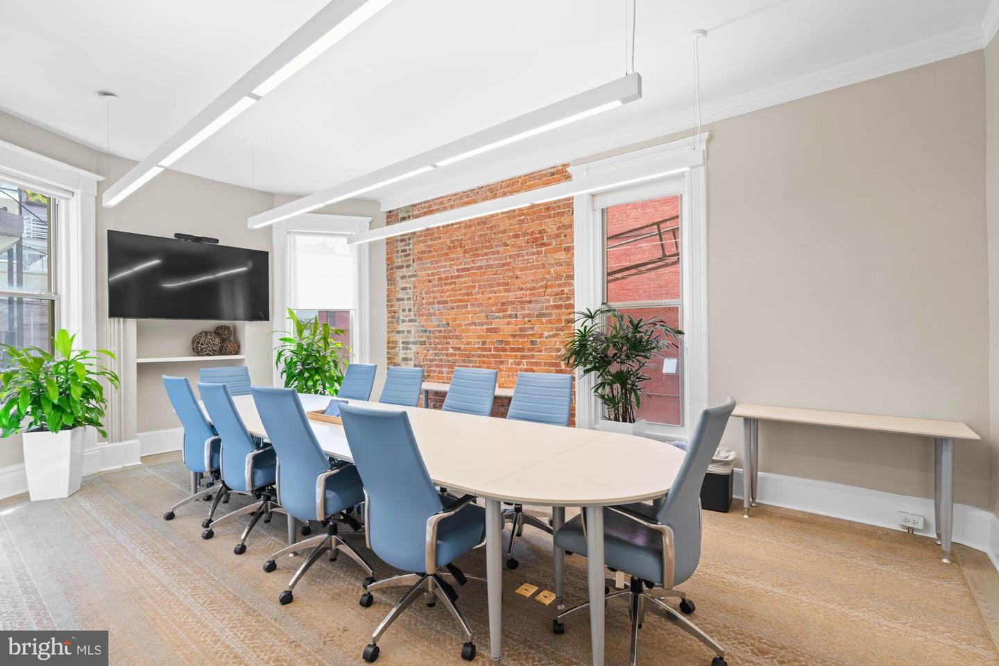 2008 HILLYER PL NW, WASHINGTON, District Of Columbia 20009, 5 Bedrooms Bedrooms, ,1 BathroomBathrooms,Residential,For sale,2008 HILLYER PL NW,DCDC2223350 MLS # DCDC2223350