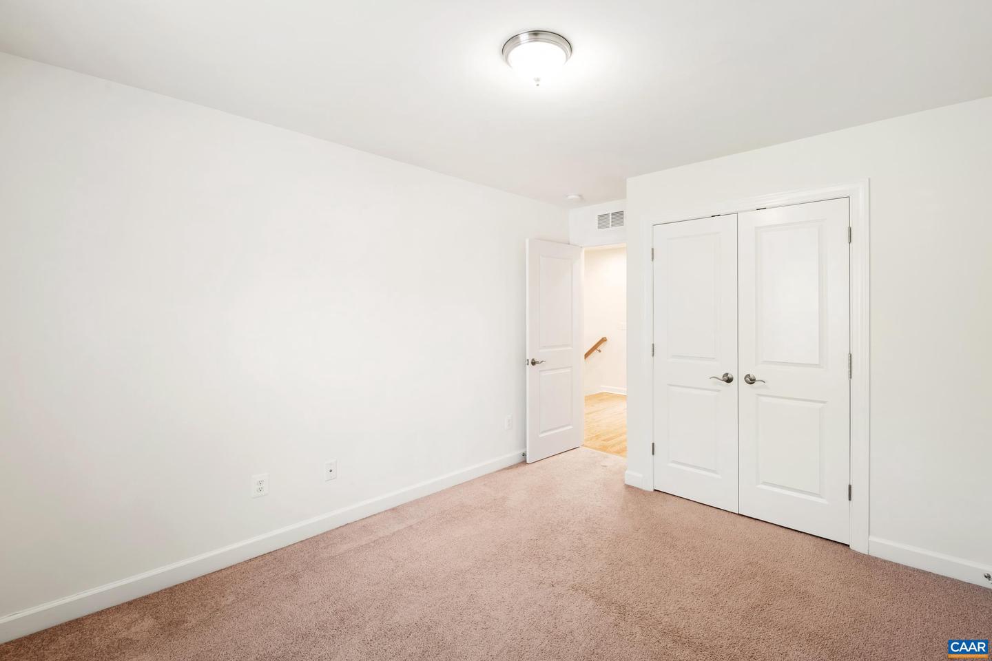 109 JUNCTION LN, CHARLOTTESVILLE, Virginia 22902, 4 Bedrooms Bedrooms, ,3 BathroomsBathrooms,Residential,For sale,109 JUNCTION LN,669172 MLS # 669172