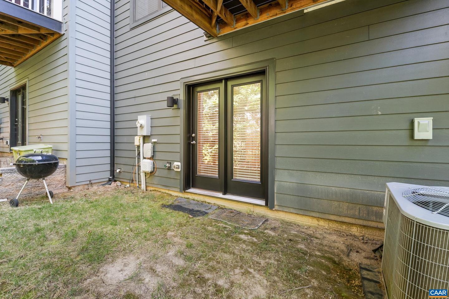 109 JUNCTION LN, CHARLOTTESVILLE, Virginia 22902, 4 Bedrooms Bedrooms, ,3 BathroomsBathrooms,Residential,For sale,109 JUNCTION LN,669172 MLS # 669172