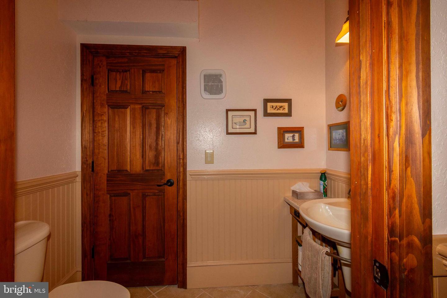 392 POCOSAN MOUNTAIN, STANARDSVILLE, Virginia 22973, 3 Bedrooms Bedrooms, 11 Rooms Rooms,4 BathroomsBathrooms,Residential,For sale,392 POCOSAN MOUNTAIN,VAGR2000726 MLS # VAGR2000726