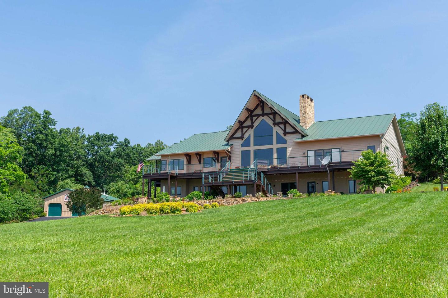 392 POCOSAN MOUNTAIN, STANARDSVILLE, Virginia 22973, 3 Bedrooms Bedrooms, 11 Rooms Rooms,4 BathroomsBathrooms,Residential,For sale,392 POCOSAN MOUNTAIN,VAGR2000726 MLS # VAGR2000726
