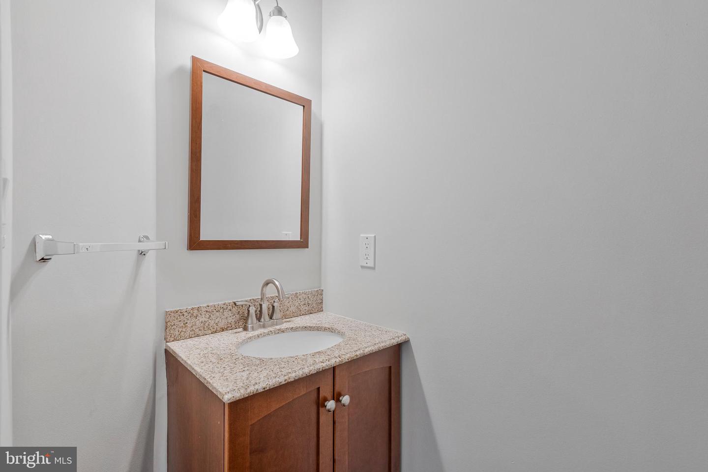 12033 EDGEMERE CIR, RESTON, Virginia 20190, 3 Bedrooms Bedrooms, ,3 BathroomsBathrooms,Residential,For sale,12033 EDGEMERE CIR,VAFX2257446 MLS # VAFX2257446
