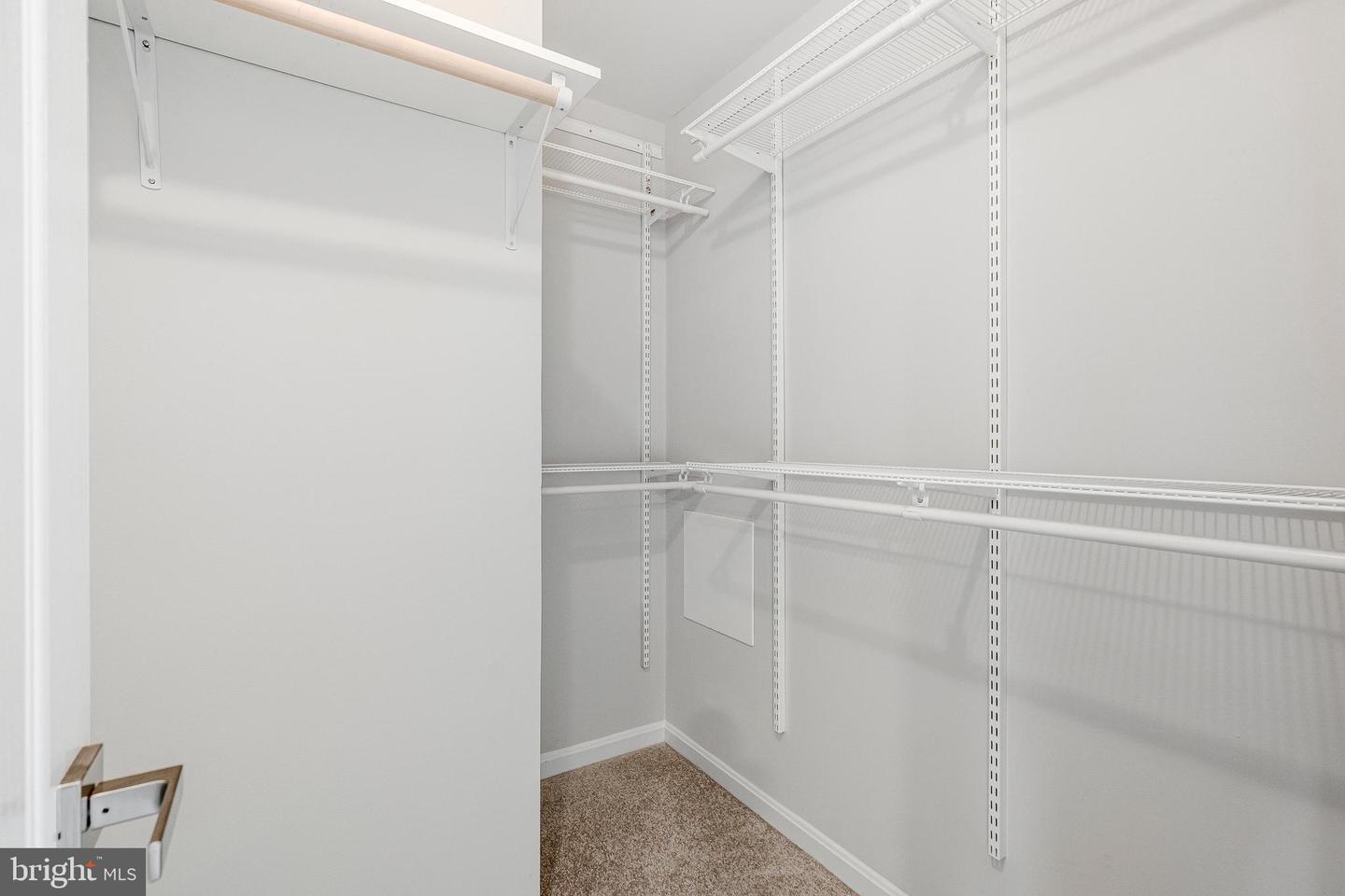 12033 EDGEMERE CIR, RESTON, Virginia 20190, 3 Bedrooms Bedrooms, ,3 BathroomsBathrooms,Residential,For sale,12033 EDGEMERE CIR,VAFX2257446 MLS # VAFX2257446